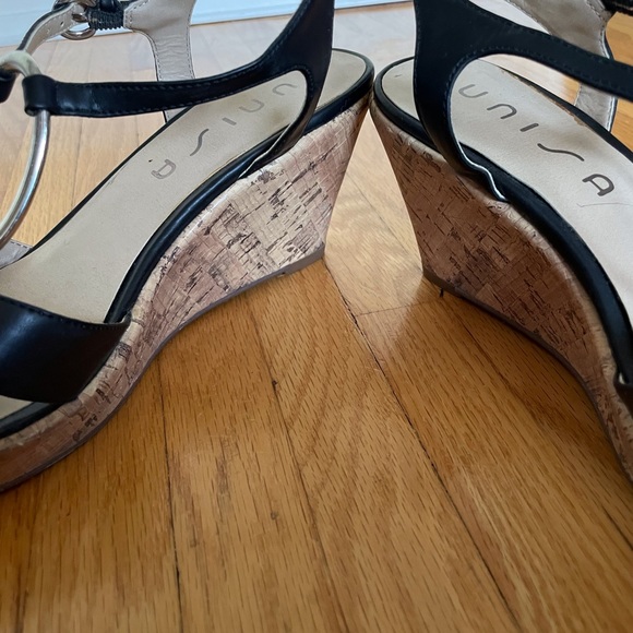 Unisa Black Wedge Heel.  Size 8.5. Gently worn - Picture 8 of 8